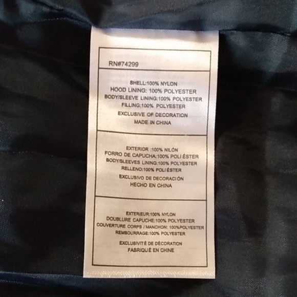 Reebok Sherpa Fur Hood Quilted Puffer Jacket - Chevron Red White & Navy Blue - Picture 8 of 8